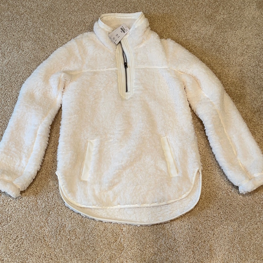 Abercrombie and Fitch Sherpa size small